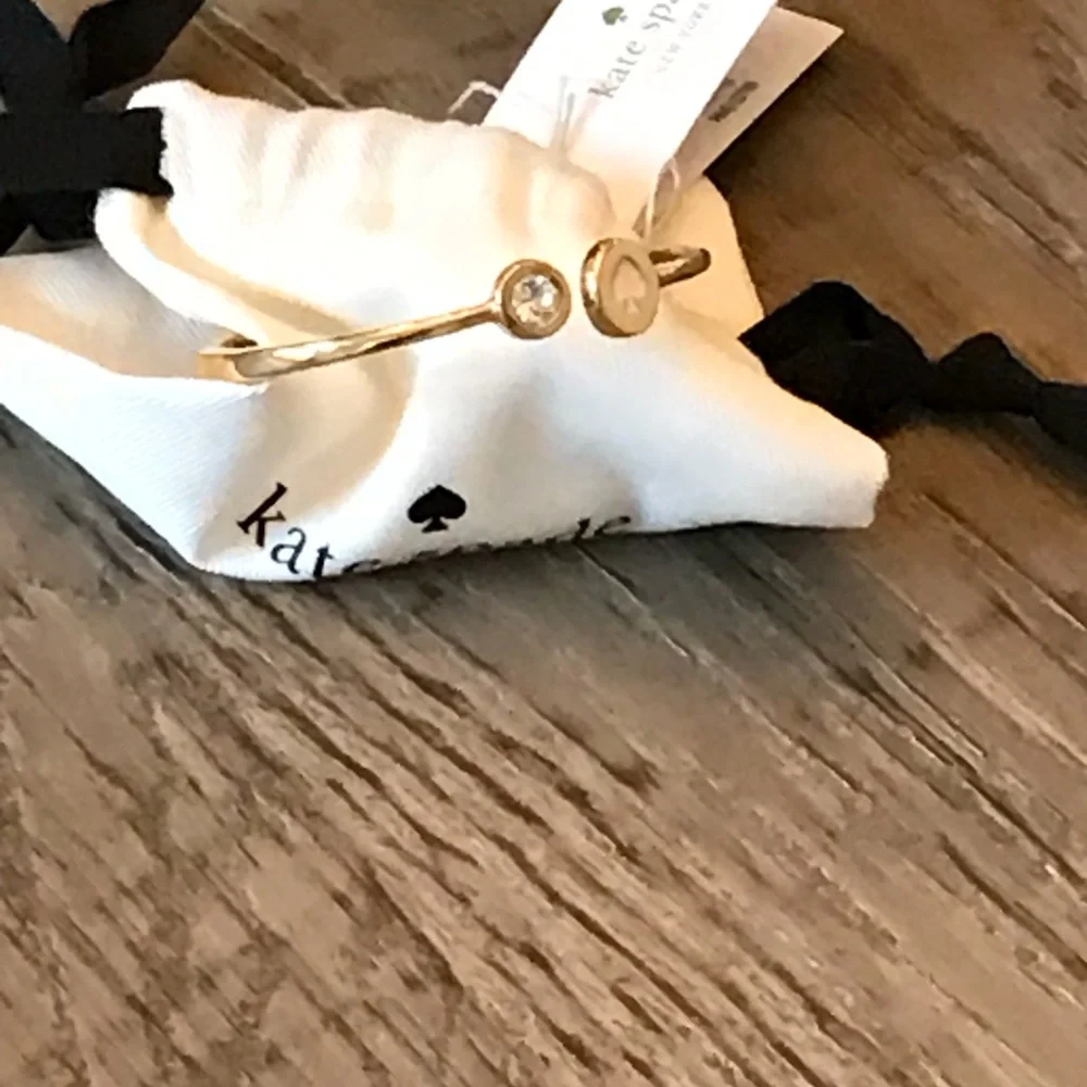 Kate Spade Spot the Spade Bracelet - Picture 4 of 9